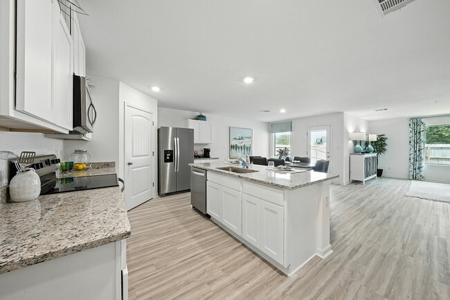 Cullen Open Floor Plan - Villas at Oak Bend - Home Rentals