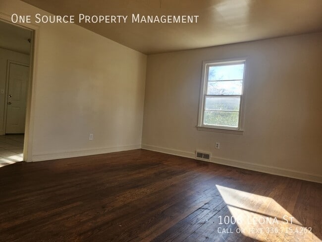 Photo - 1008 Leona St