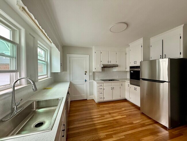Photo - 30-32-32 Dalton Rd Unit 30