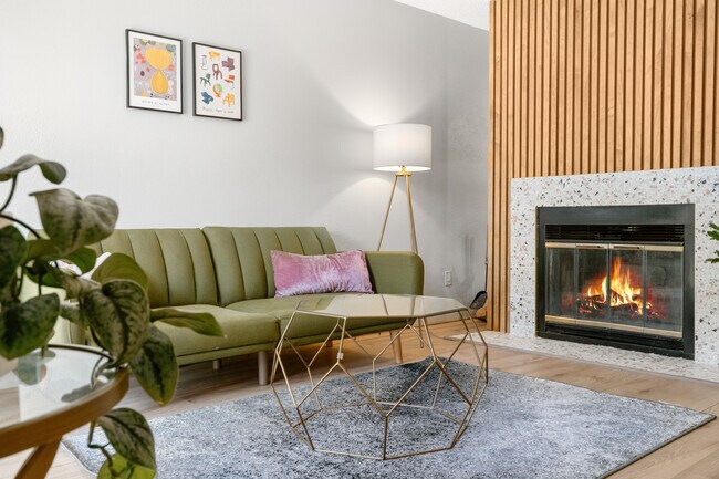 Photo - 540 S Forest St Unit 7-102