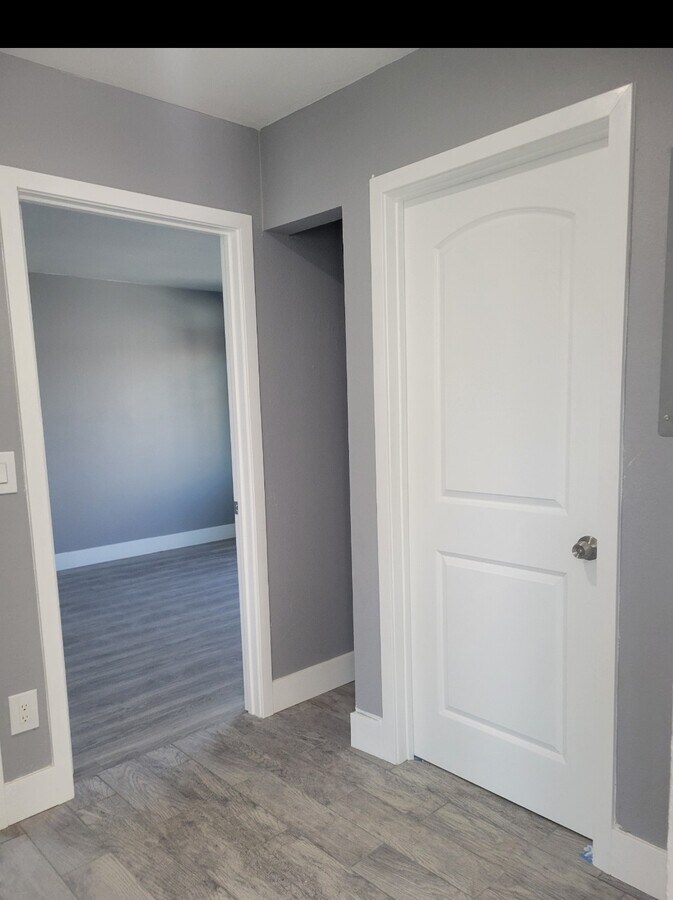 Photo - 6 Willard Ave