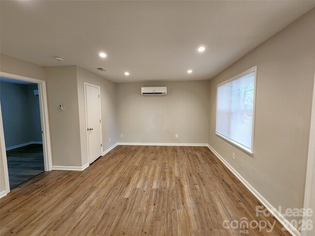Photo - 1531 E Liberty St