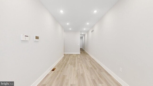 Photo - 650 N 36th St Unit 1