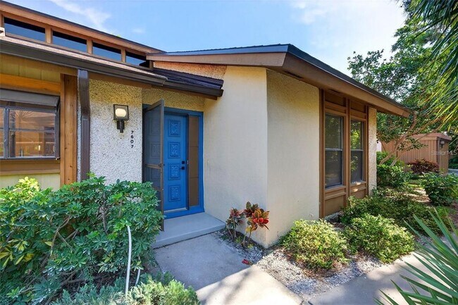 7607 4th Ave W