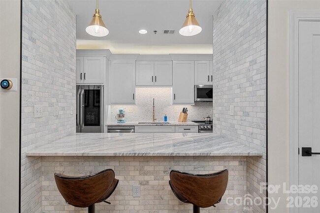 Photo - 310 Arlington Ave Unit 205