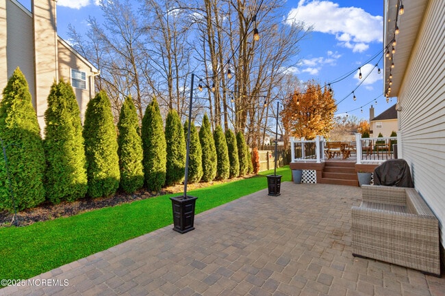 Photo - 19 Danella Way