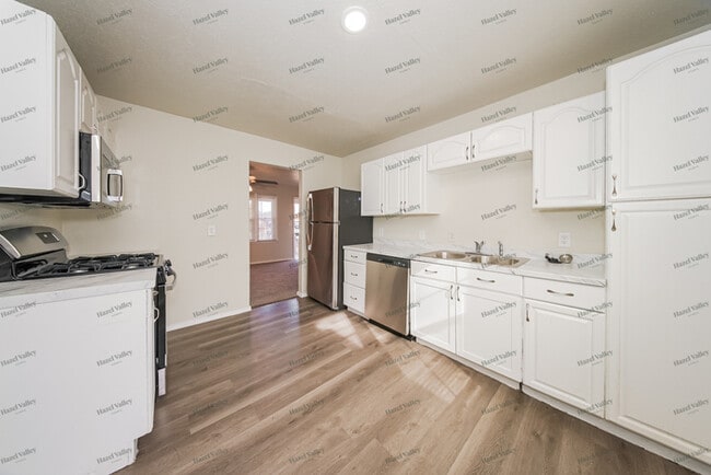 Photo - 3236 SW 37th St