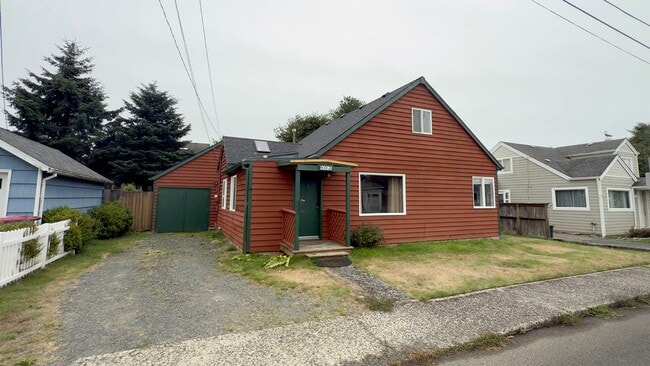 Building Photo - 803 6th Ave Rental