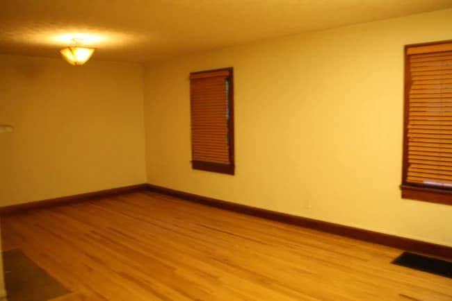 Photo - 708 N Washington St