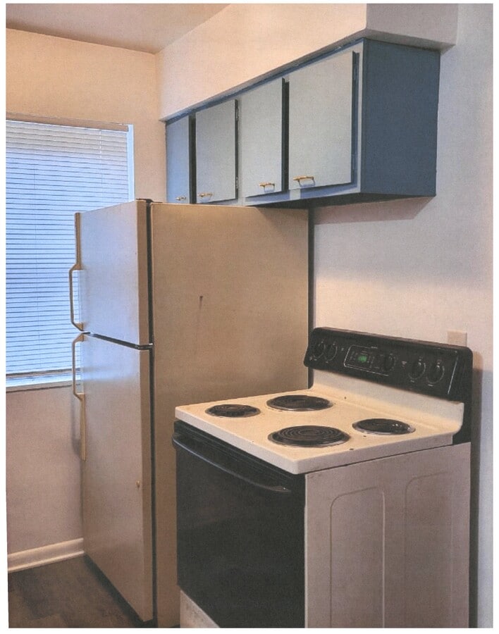 Photo - 1331 Chardon Ct Unit Apartment C