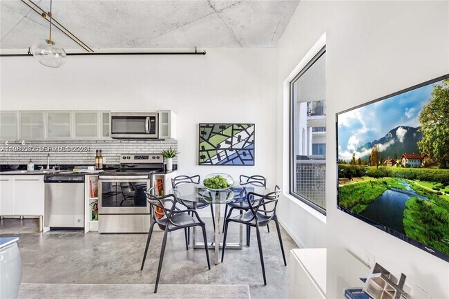 Photo - 10 SW South River Dr Unit 1505