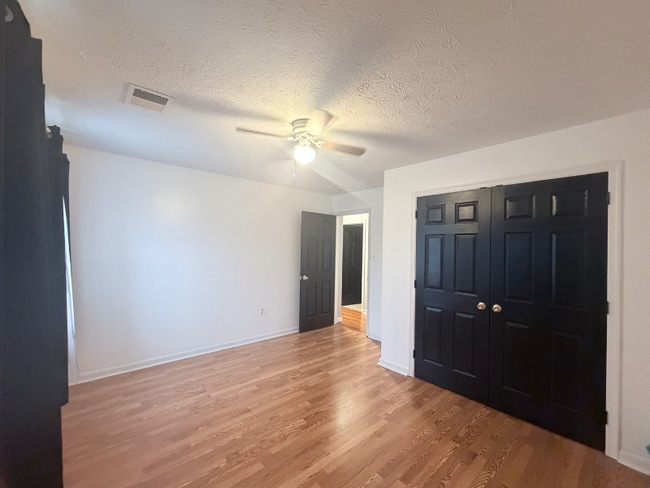 Photo - 2404 Berry Thicket Ct