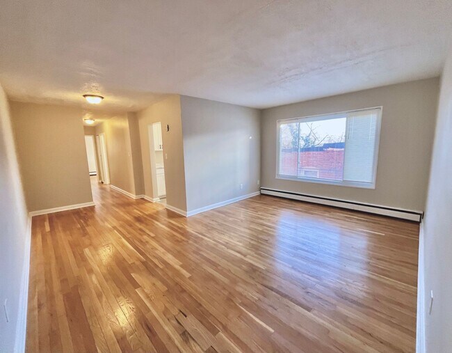 Photo - 737 Longfellow Street NW