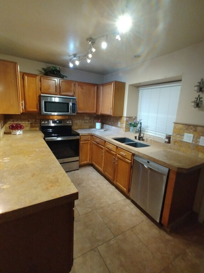 Photo - 3491 N Arizona Ave Unit 170