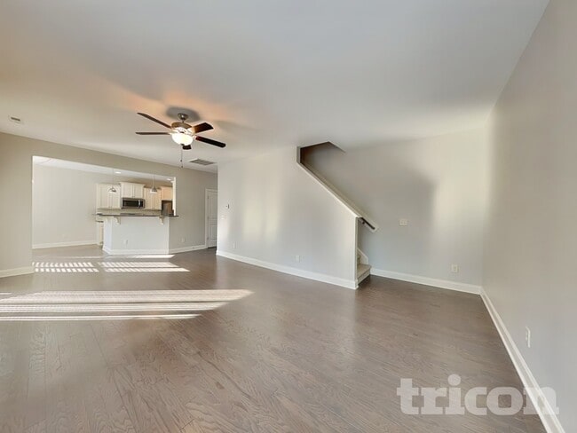 Photo - 30 Prospectus Ln