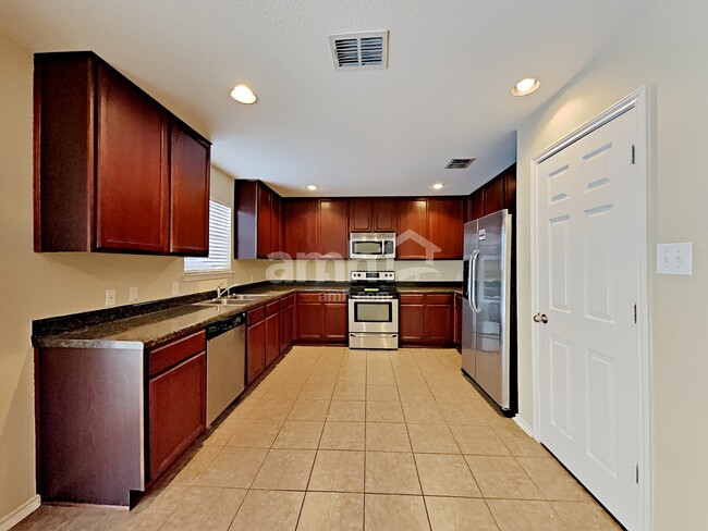 Photo - 455 Dolly Dr