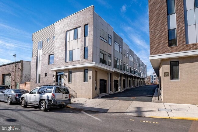 Photo - 1326 N Mascher St