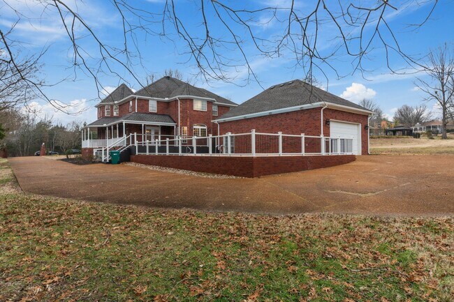 Photo - 111 Rea Dr