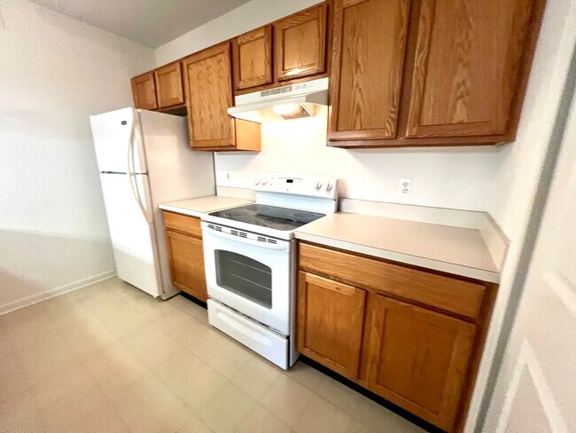 Photo - 2664 S Knightsbridge Cir