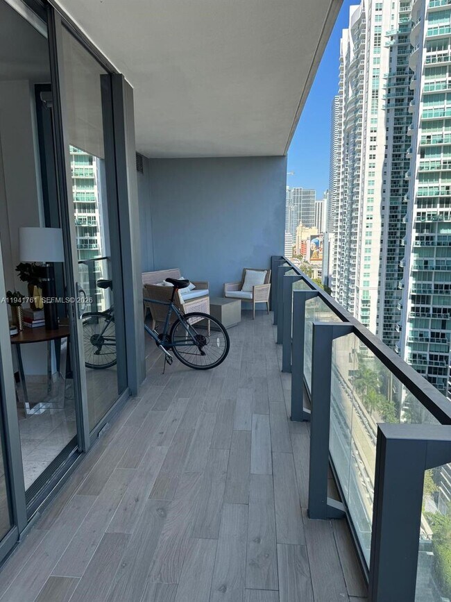 Photo - 68 SE 6th St Unit 1109