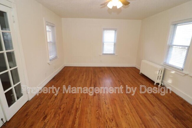 Photo - 2931 Kingman Blvd Unidad 3