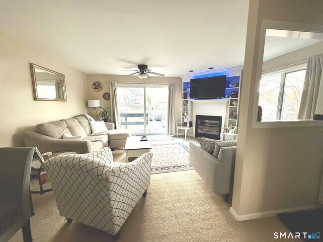 Photo - 19 Wadhams Ave