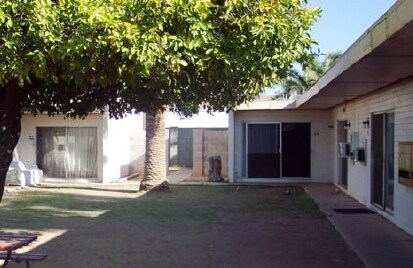 Photo - Palm Lane Apartments