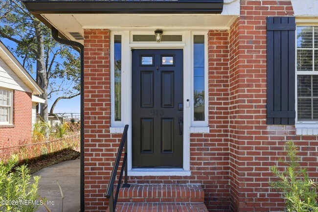 813 Old Hickory Rd