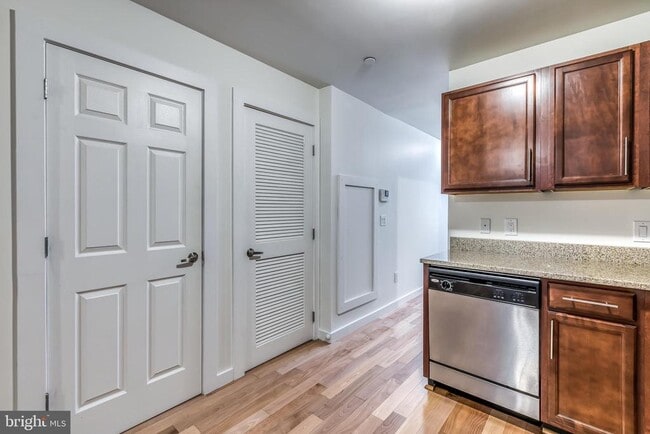 Photo - 4122 Haverford Ave Unit 1