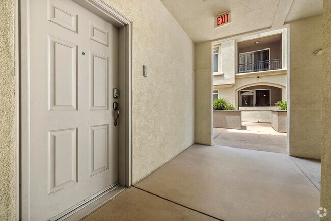 Building Photo - 9253 Regents Rd Unit A111 Rental