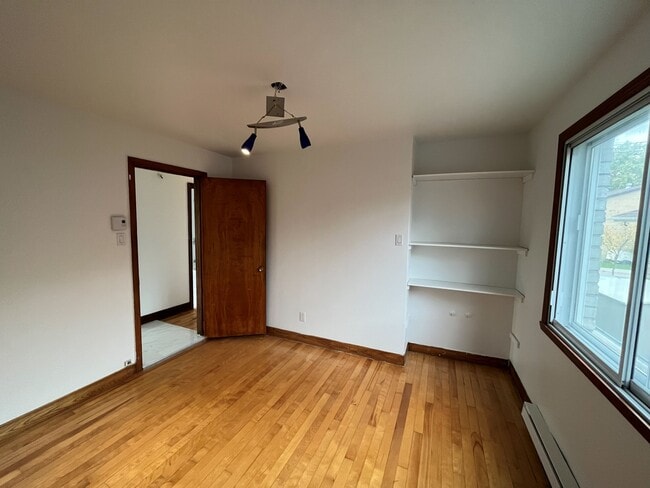 Photo - 8570 Rue De Teck Unit 8570 Rue Teck