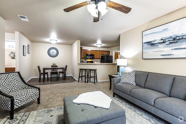 2BR, 2BA - 1162SF - Villages at Nathanael Greene