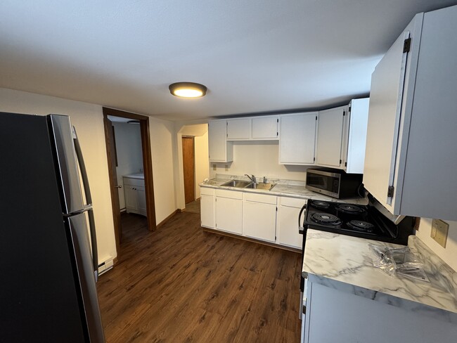 Photo - 218 N 8th Ave