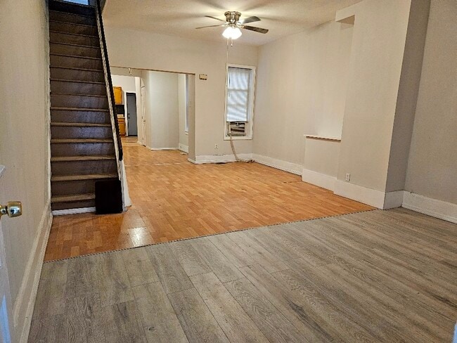 Photo - 130 N 53rd St