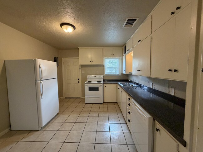 Photo - 2706 37th St