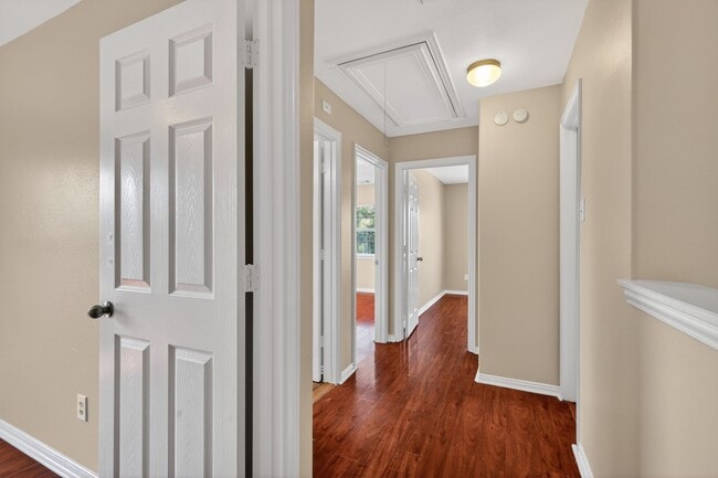 Building Photo - 3215 Sapphire Star Dr