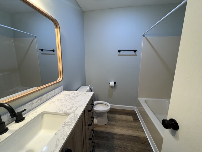 Photo - 3652 W Sylvania St Townhome
