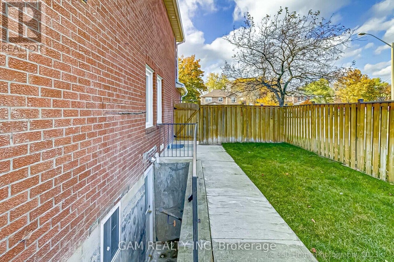 Photo - 1721 Village View Pl