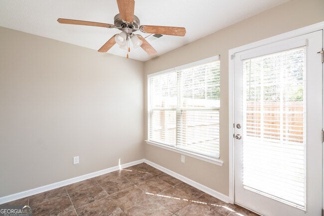 Photo - 3034 Broadleaf Trail Rd