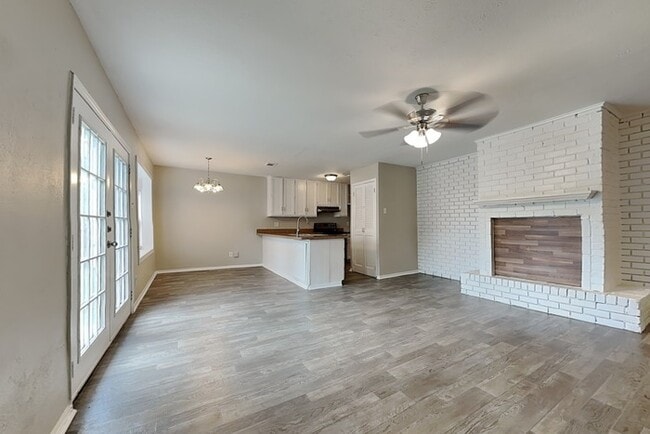 Photo - 938 Hudson Dr