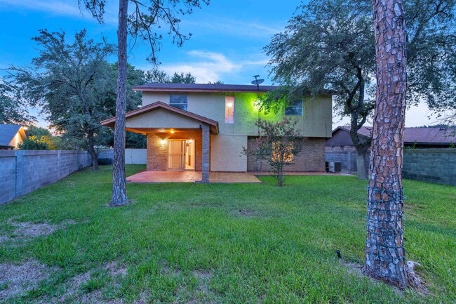 Photo - 901 Eden Ln