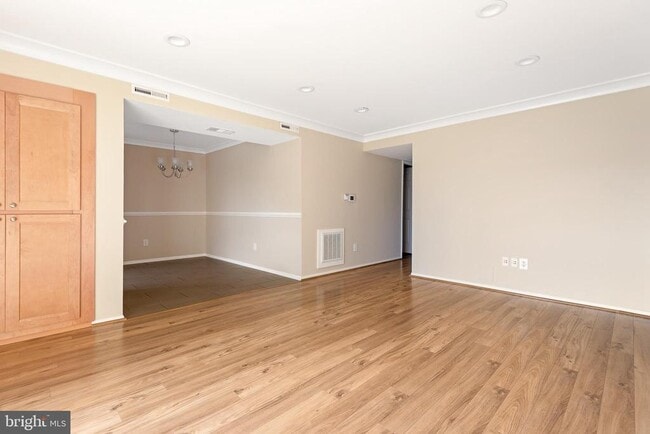 Photo - 103 Fort Evans Rd SE Unidad B