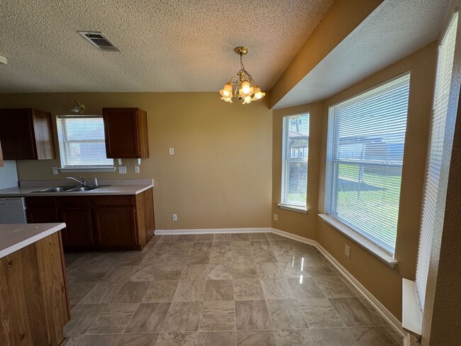 Photo - 3509 Christie Dr