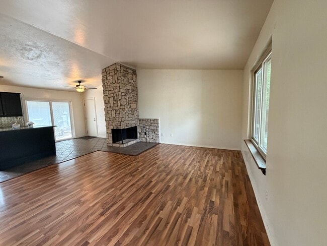 Photo - 3815 S Pitkin Cir