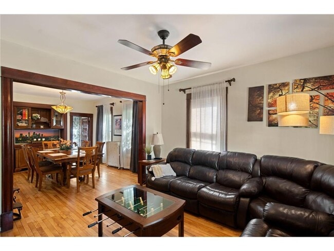 Building Photo - 2713 Garfield Ave