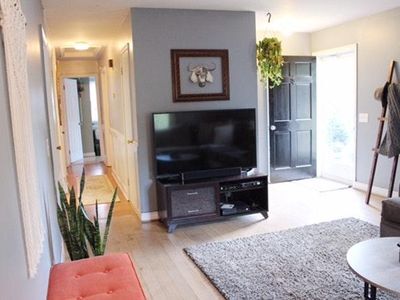 Photo - 5933 North Hills Dr