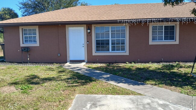 Building Photo - 117 Homer Ave S