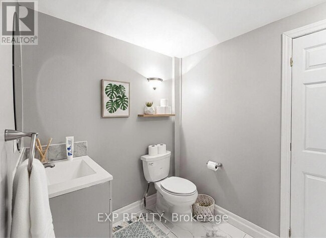 Photo - 2 Morden Crescent