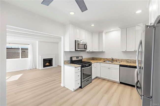 Photo - 33771 Copper Lantern St