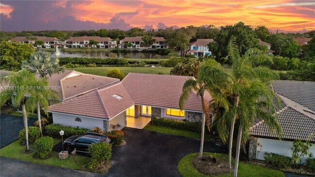 Building Photo - 3650 N 36th Ave Unit 45